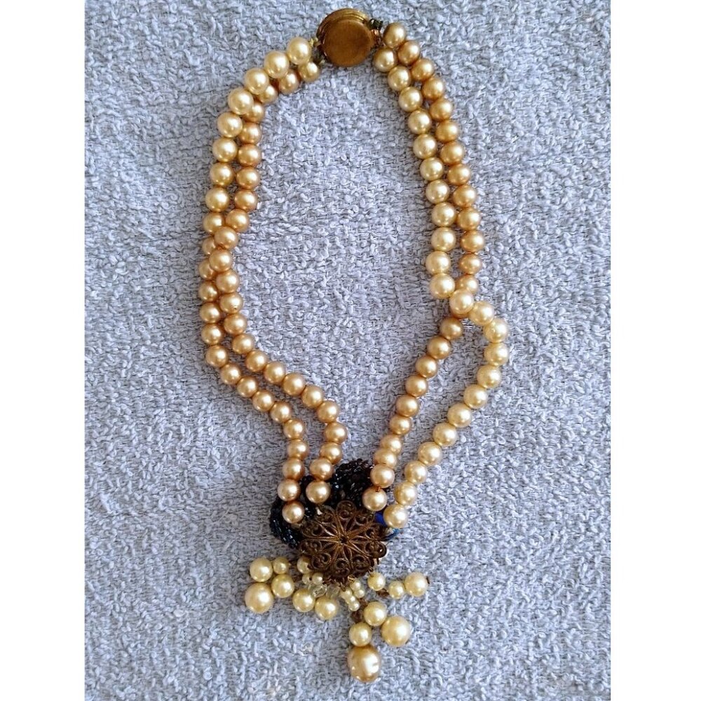 1940s Unsigned Haskell Or Robert Faux Pearl Blue … - image 2